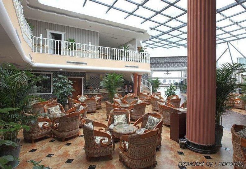 Chengdu Bai Gang International Hotel מראה חיצוני תמונה